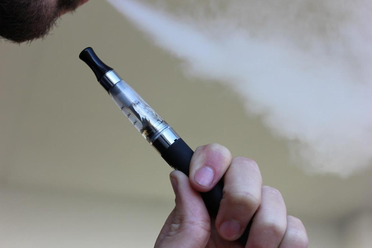 澳大利亚推出新规 11月底严格管控一次性电子烟入境