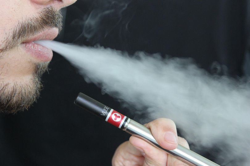 英国伦弗鲁郡年轻人电子烟使用率明显提高