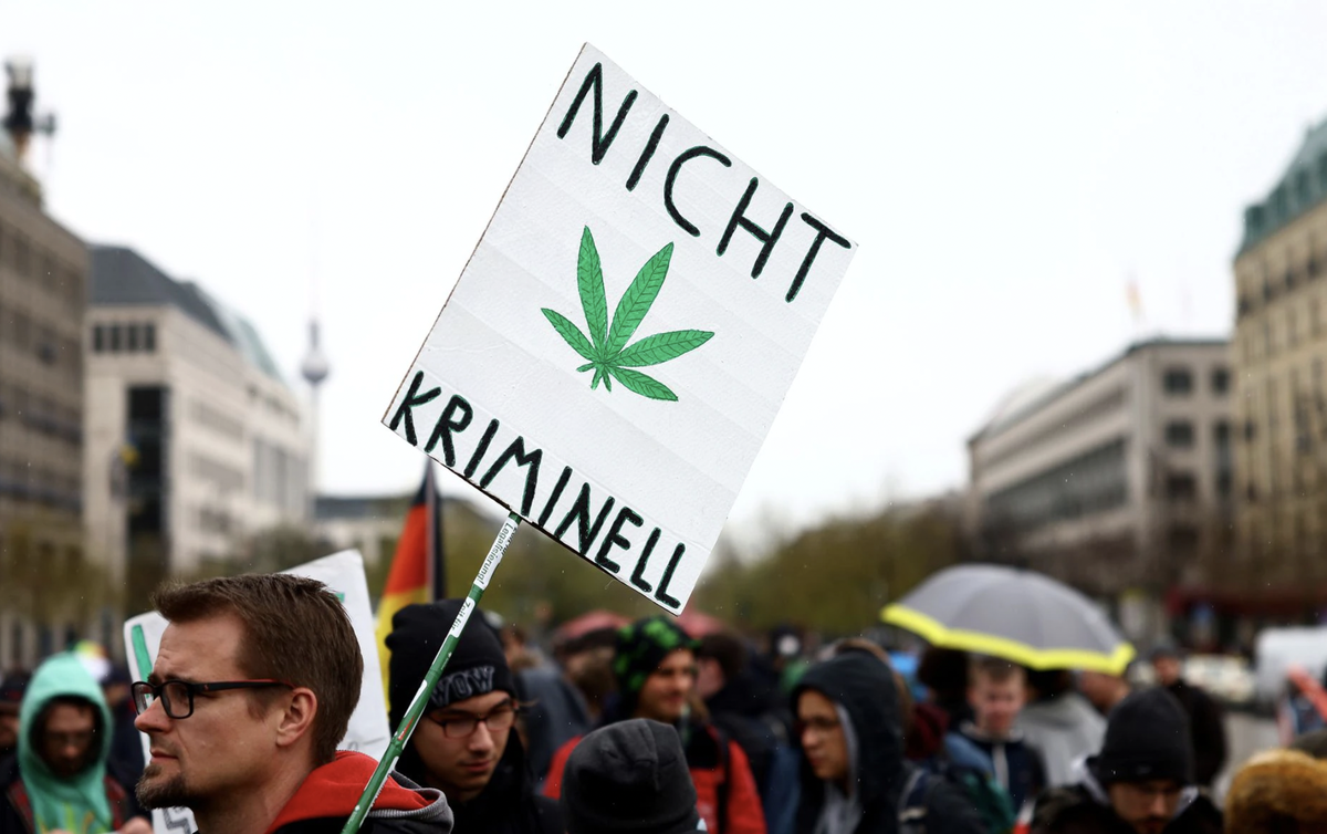 德国将以娱乐目的合法化大麻
