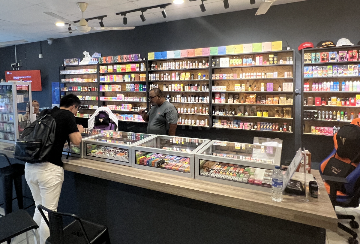 2FIRSTS马来西亚市场调研:一次性电子烟产品比换弹式畅销