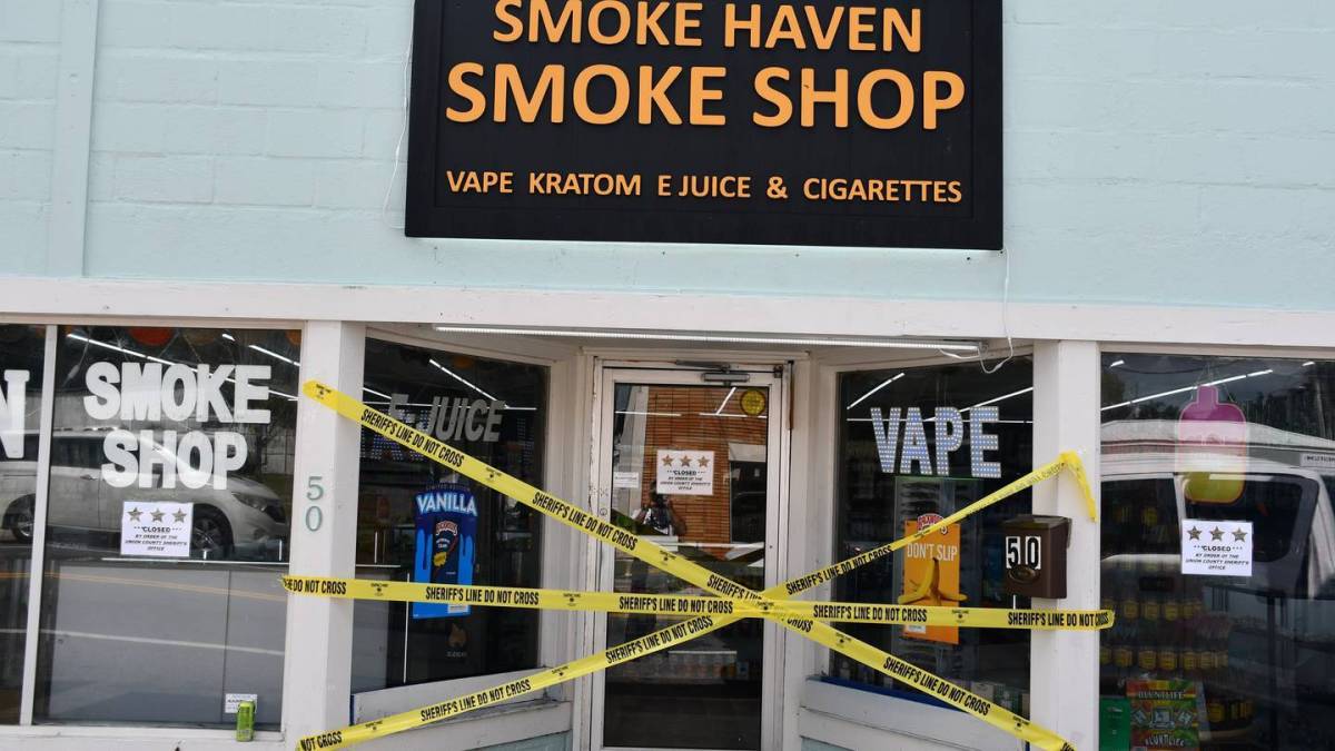 向青少年贩卖大麻电子烟 美国佛州一电子烟店遭警方查封