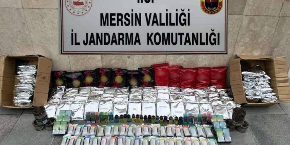 土耳其马尔辛警方搜查行动中查获86支走私电子烟