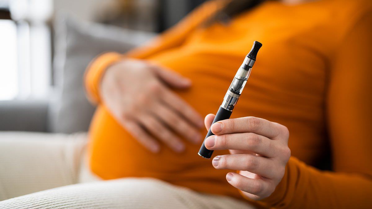 英国专家称孕期电子烟使用安全 为准妈妈提供戒烟新选择