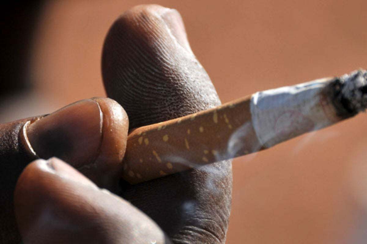 乌干达控烟倡导者呼吁全面禁烟