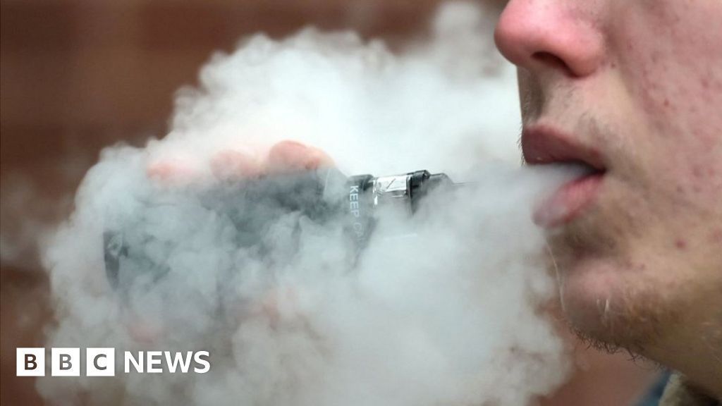 英国专家警告：大麻电子烟含有“僵尸药” 可能携带致命风险