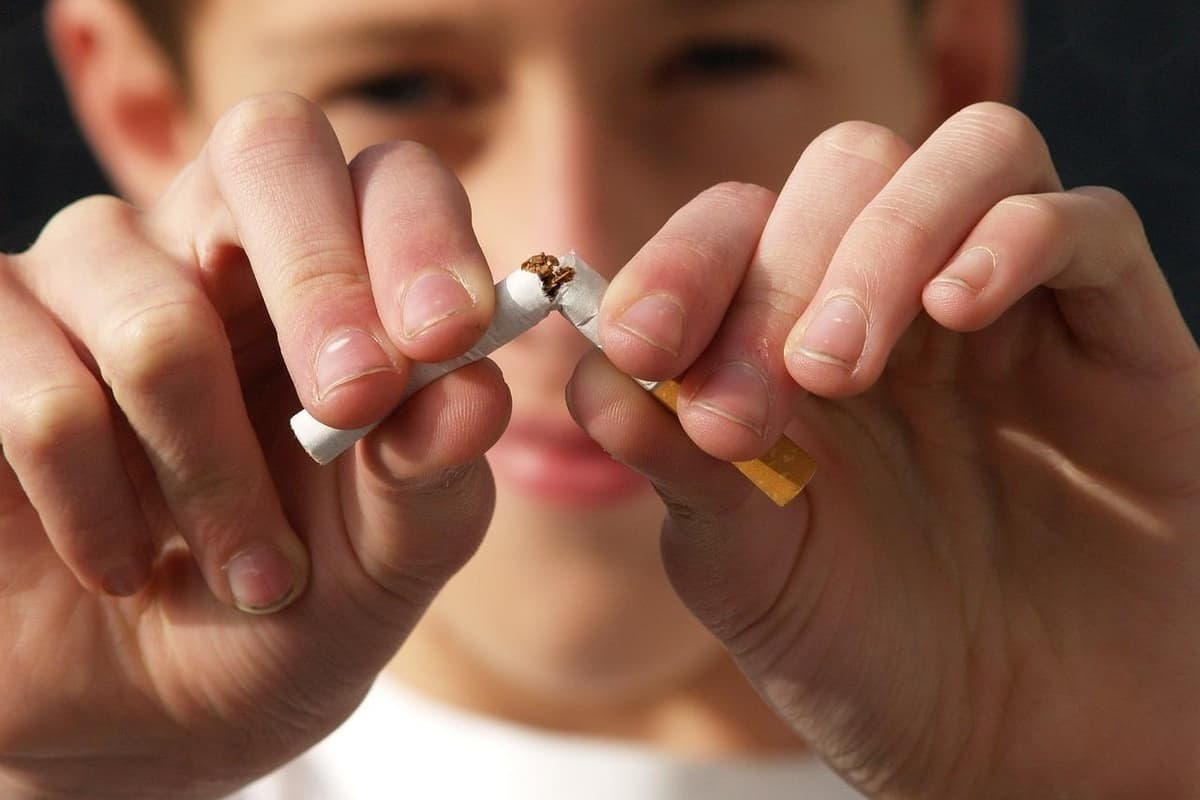 英国一郡推出戒烟计划：免费提供电子烟鼓励戒烟