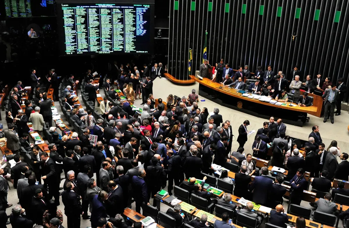 巴西加速电子烟法案流程 本周将进入参议院投票