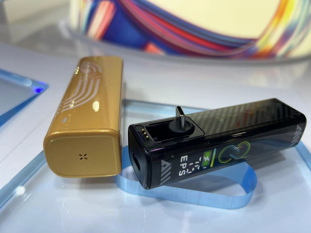 思摩尔、赛尔美、OXBAR、IZY等在迪拜展推出磁吸式电子烟产品