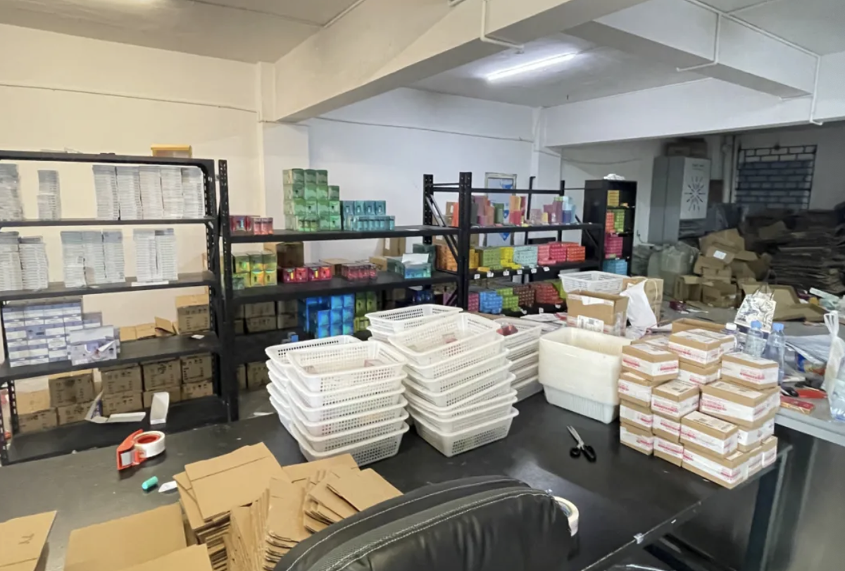 涉案金额1200万余元!四川成都首例全链条打击的部督电子烟案告破