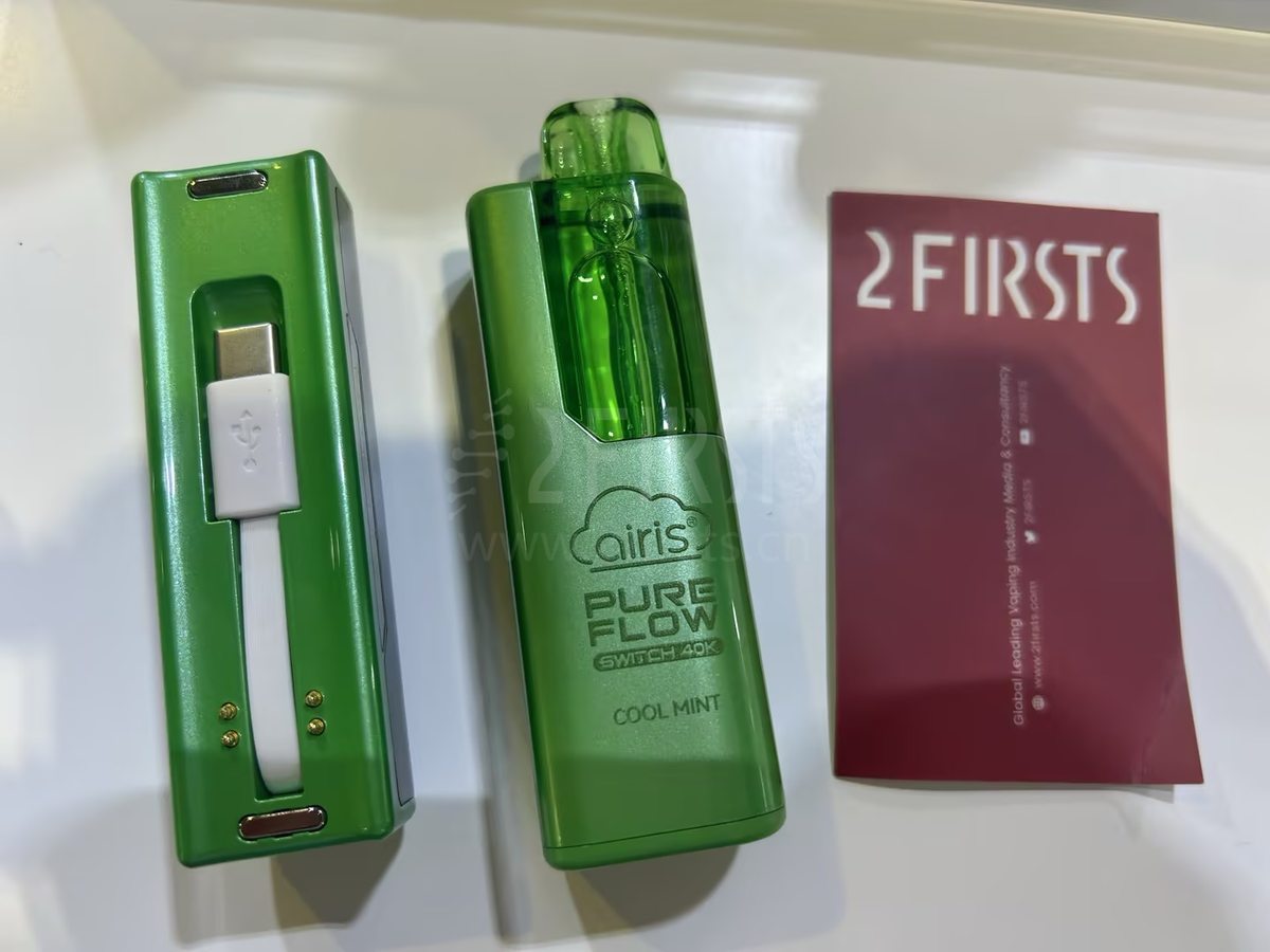 展会观察|RELX、OXBAR等推出磁吸式电子烟 多款产品搭载磁吸式屏幕