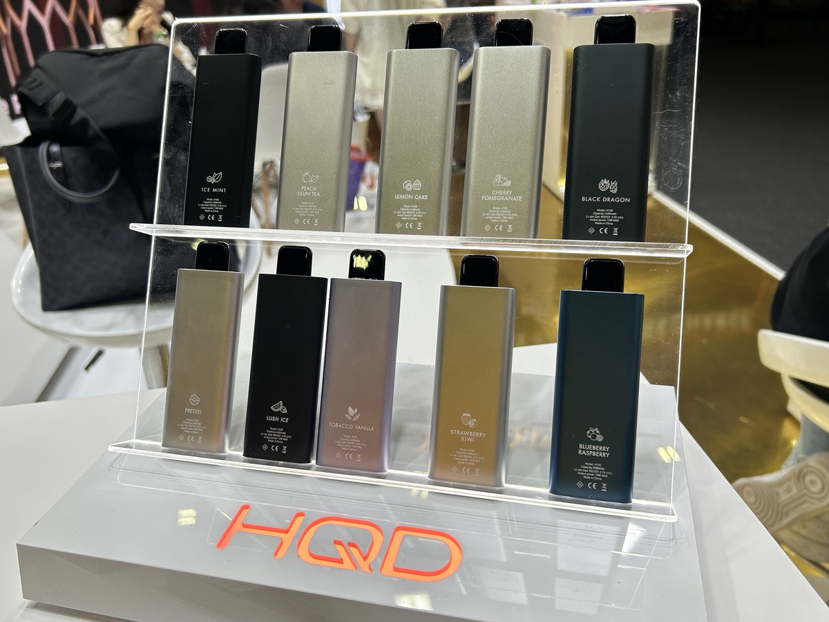 迪拜电子烟展观察｜铝合金材质成新宠，RELX、HQD、合元等品牌竞相展示新品