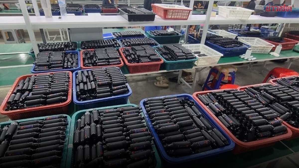 泰国警方突袭非法电子烟工厂：拘捕中国籍主犯及28名东南亚工人，查获约17万美元产品