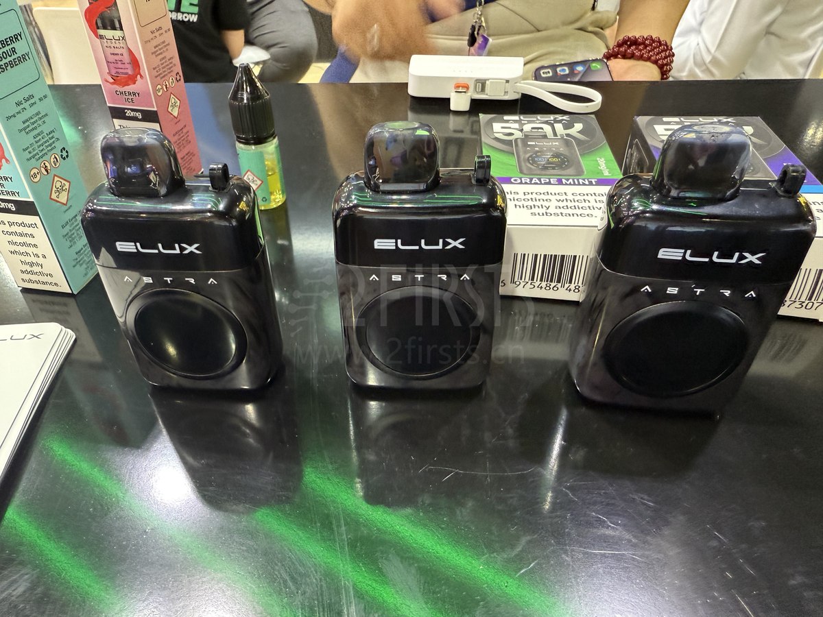 产品|大尺寸显示屏+5万口使用口数,ELUX展出新款电子烟 ASTRA