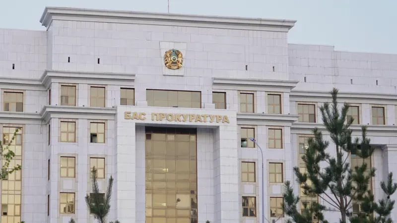 哈萨克斯坦总检察院：非法进口电子烟属于刑事犯罪，最高可判2年监禁