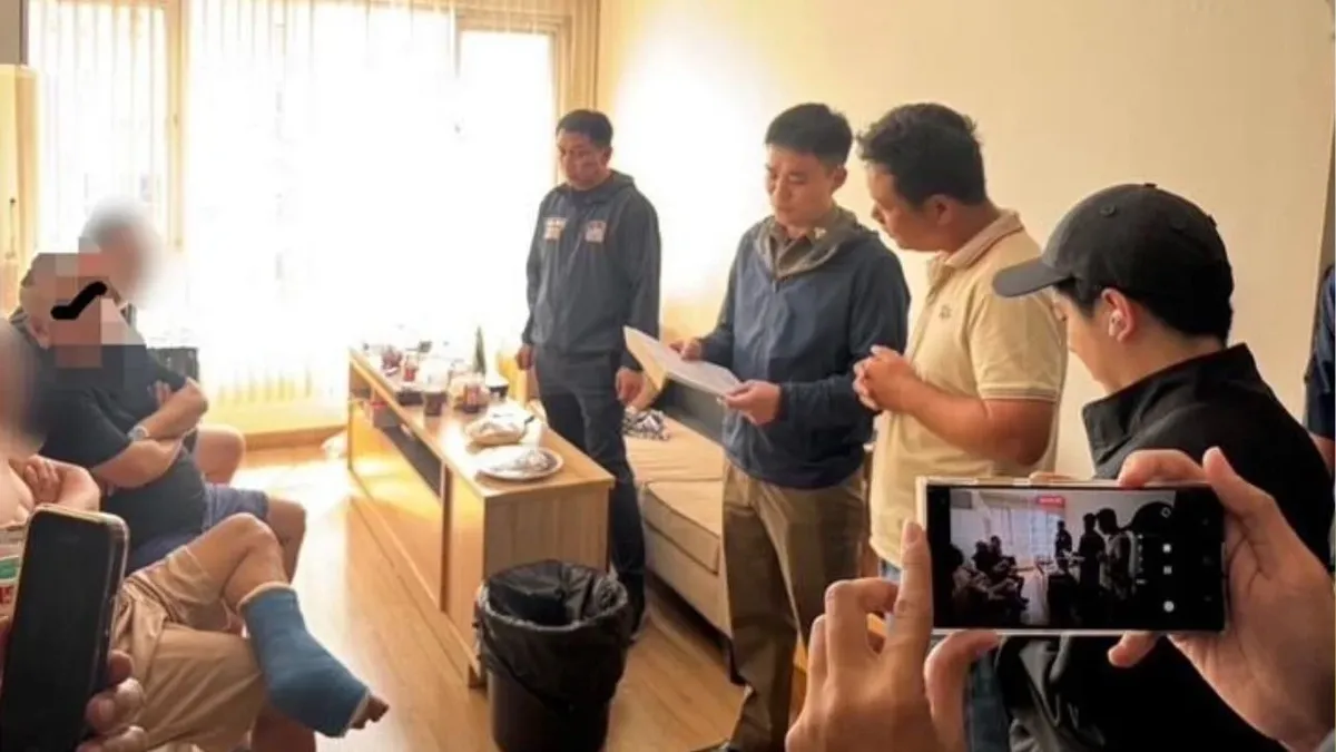 泰国警方突袭非法电子烟窝点 查获超2万件产品