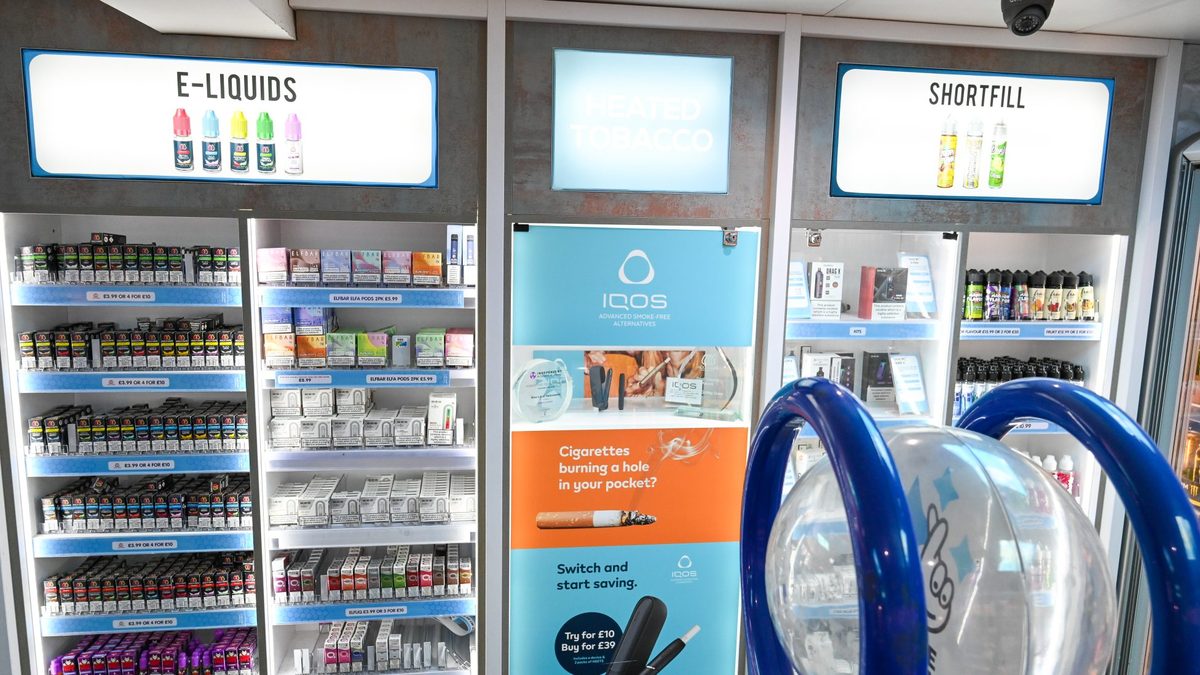 英国便利店《2025年进货指南》报告：电子烟烟油成新型烟草利润最高产品，水果口味产品在禁令后热度上升